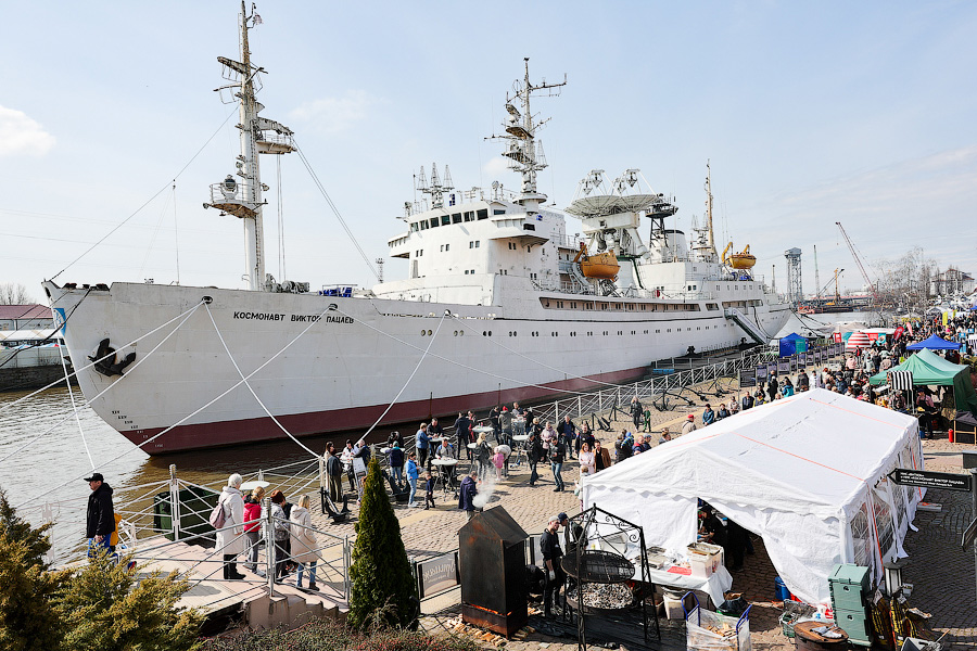 Селедка под сакурой: как прошел самый известный в России калининградский праздник (фото)