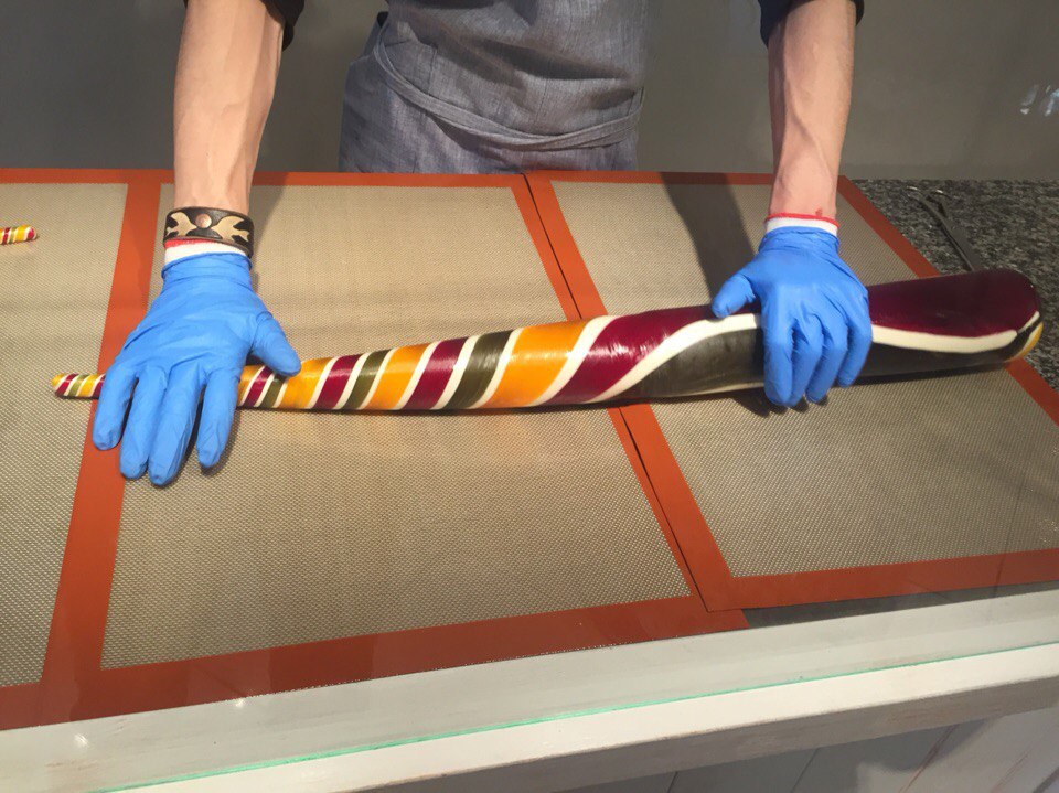 Не пропустите детский мастер-класс от «Карамельково» в ТК «Мега»