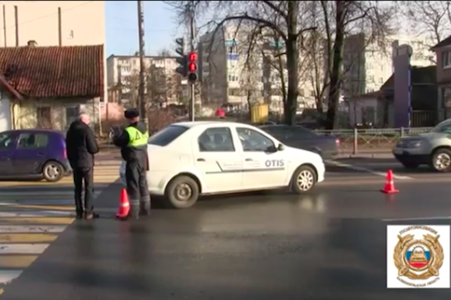 На проспекте Победы сбили 11-летнего ребенка, который бежал в школу (видео)