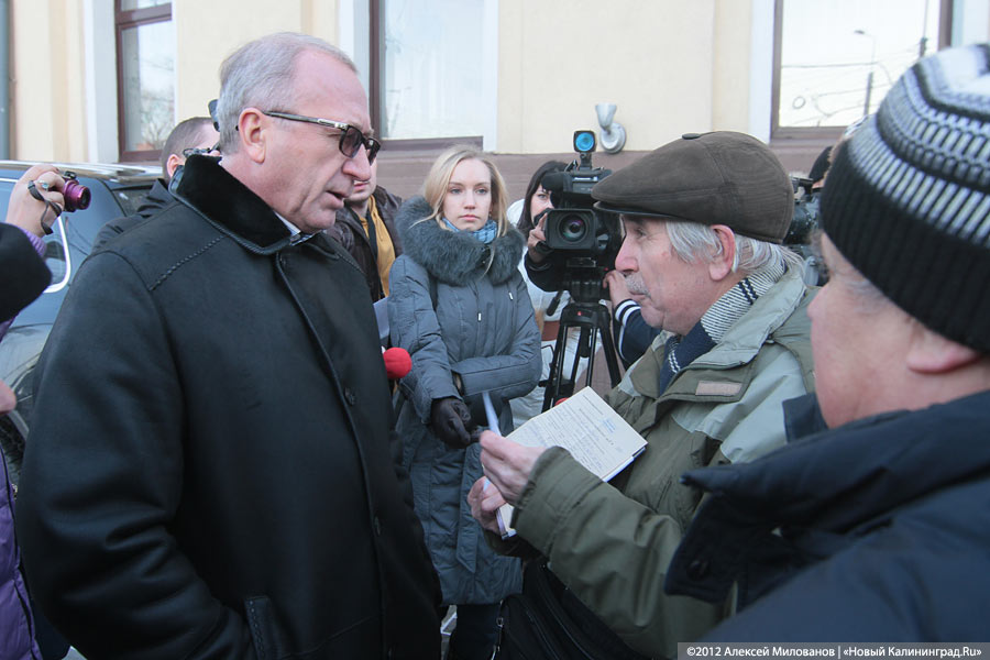 «Министр, лекарства давай!»: репортаж с пикета больных-льготников