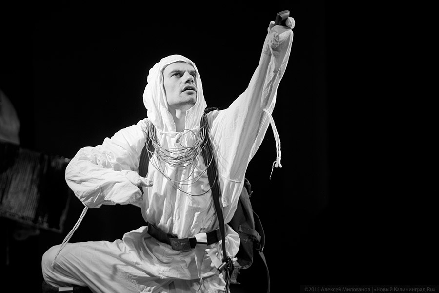 Перед холодом все равны: премьера спектакля «Зима» в «Воротах»