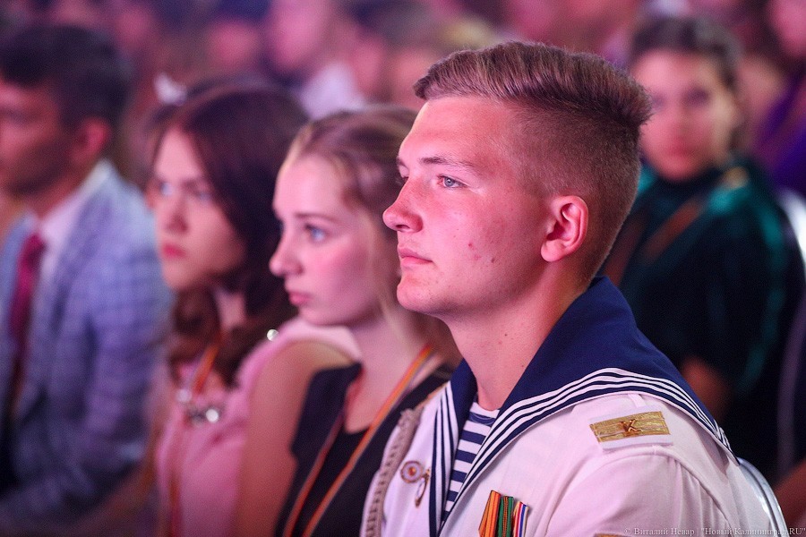 Умницы и умники: в Калининграде поздравили лучших выпускников-2019 (фото)