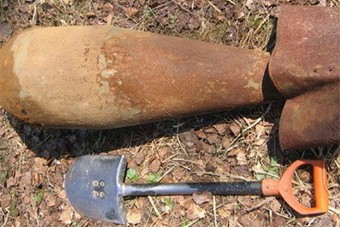 Возле жилого дома в Калининграде обнаружена авиабомба в 100 кг