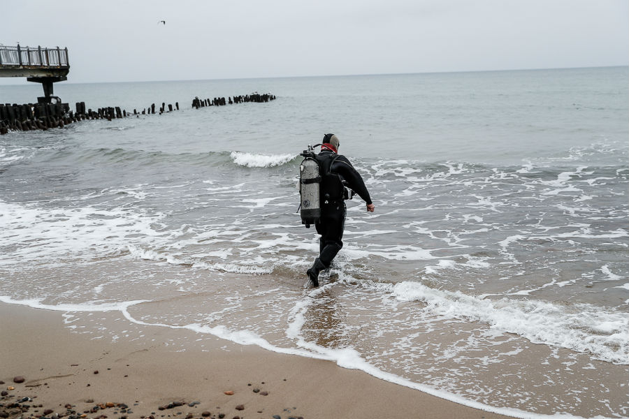 Алиханов предложил рассыпать в море янтарь для китайцев