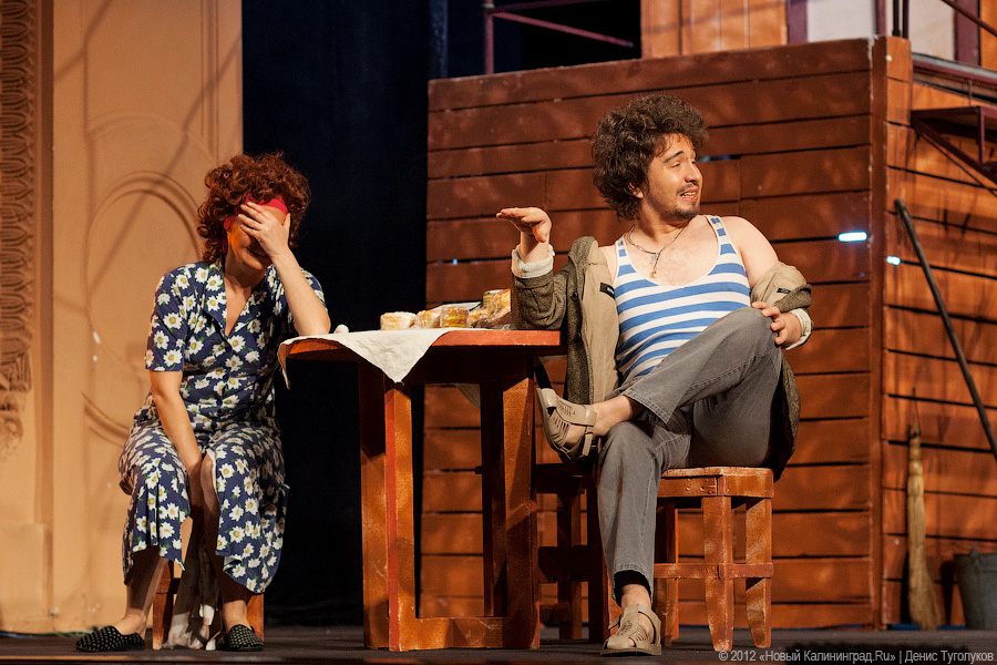 «Светская жизнь драматического театра»: фоторепортаж с репетиции спектакля