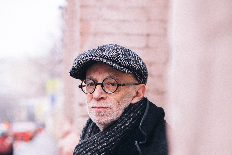 В Москве умер поэт Лев Рубинштейн