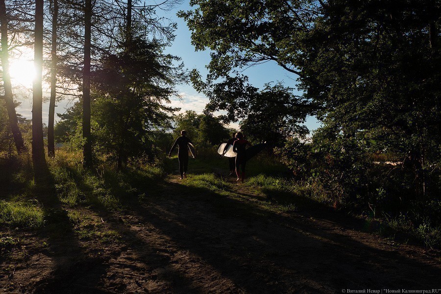 «Сёрфинг в Калининграде? Вы сдурели?»: интервью с сёрфером Евгением Исаковым