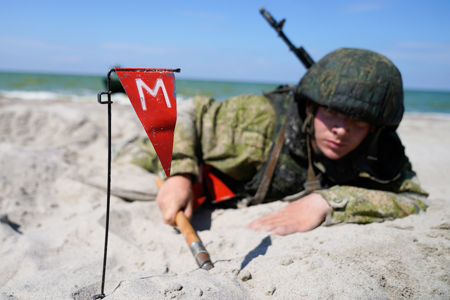 Мины-сюрпризы: Балтфлот проводит военные учения на полигоне «Хмелёвка» (фото)