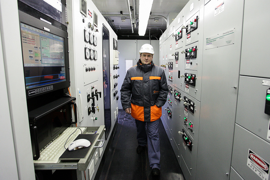Запасная мощность: в Калининград прибыла первая мобильная электростанция