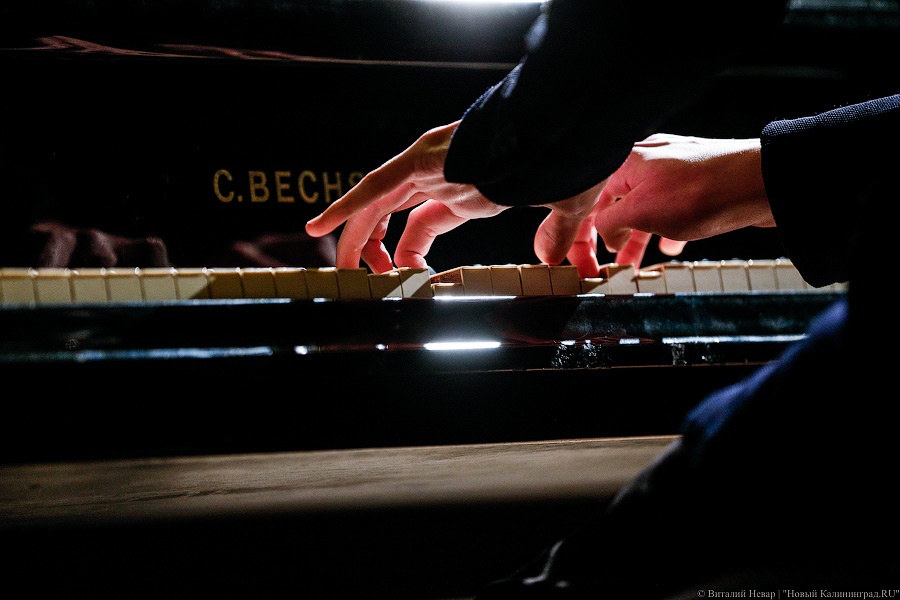 Навстречу мечте: как прошел концерт в поддержку 16-летнего слепого пианиста