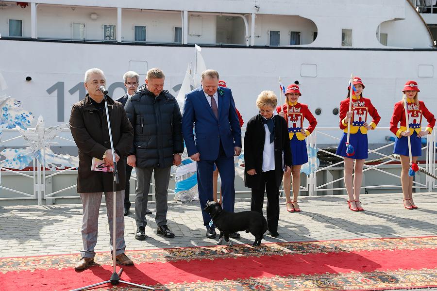 До свидания, Ярошук: лучшие фотографии уходящего главы Калининграда