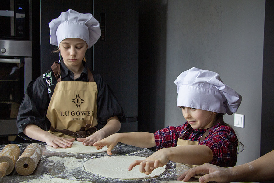 Пиццеёж и азот для мороженого: как в усадьбе Луговен учили детей кулинарии (фото)