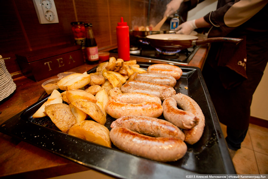 Свиная рулька с удовольствием: повар Евгений Ерошкин на «Открытой кухне» у Олега Скворцова