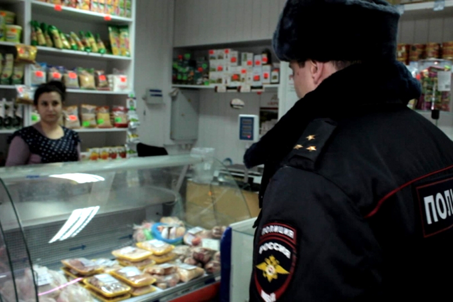Полиция обнаружила в Калининграде точки, незаконно торговавшие мясом (фото)