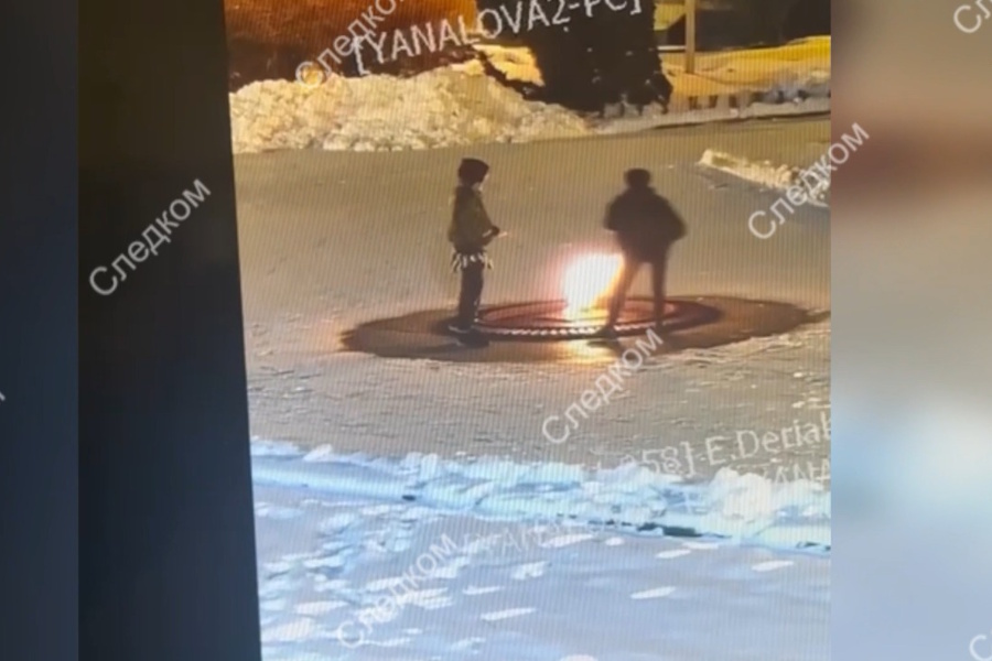 В Калининграде намерены судить жителей, пытавшихся прикурить сигарету от Вечного огня (видео)