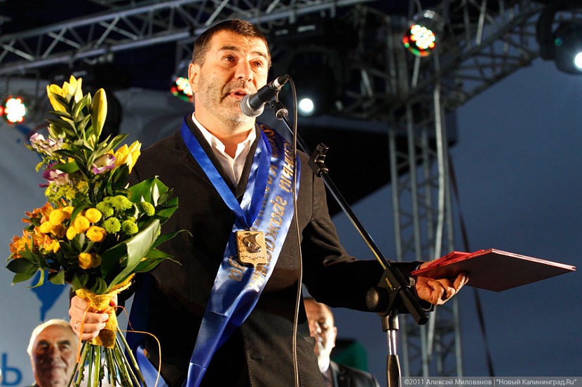 Итоги-2011: сто шагов назад