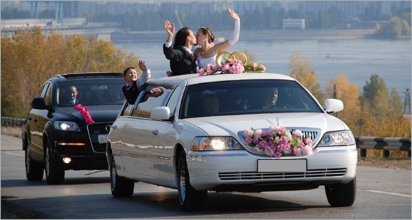Прокат лимузинов, «Мерседесов» и «БМВ» «Элеганс» представляет свои новинки