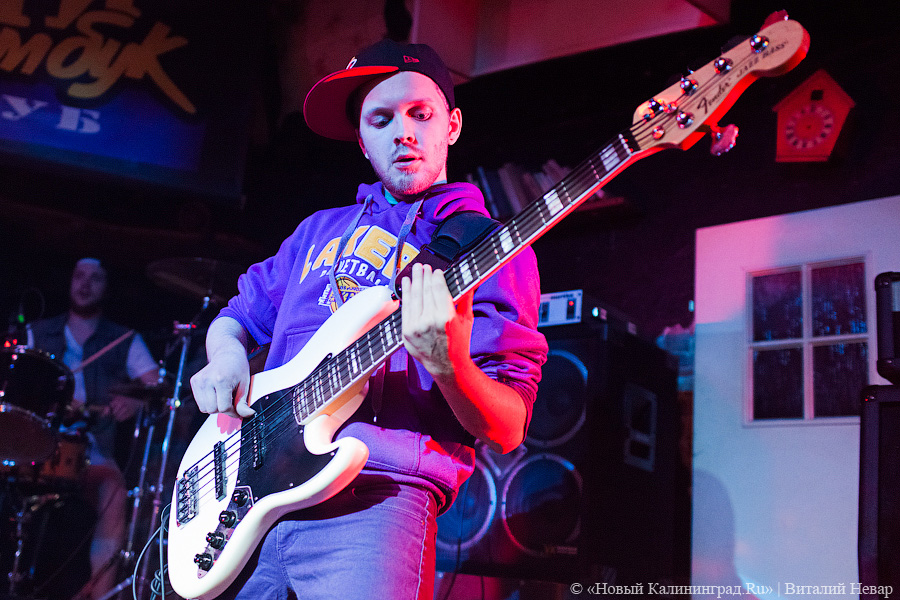 «Пресмыкающиеся от рэпа»: фоторепортаж с концерта Anacondaz