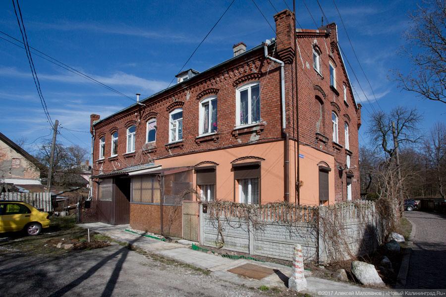 Кранц под снос: власти Зеленоградска освобождают центр от старых домов (фото)