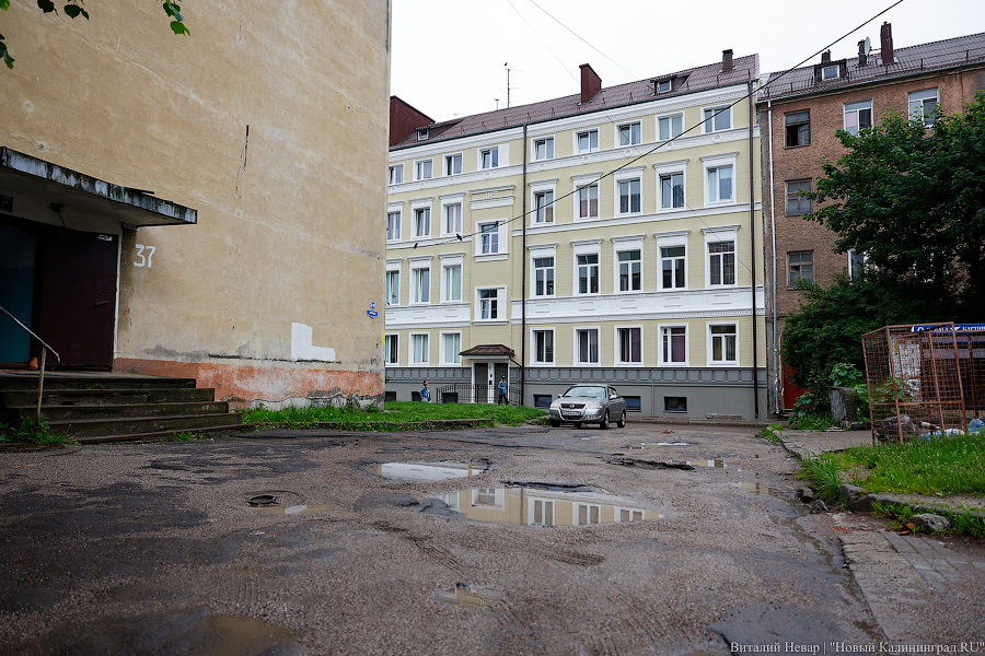 По пути к Кройц-аптеке: на пересечении Фрунзе и Ярославской отремонтировали здание XIX века (фото)