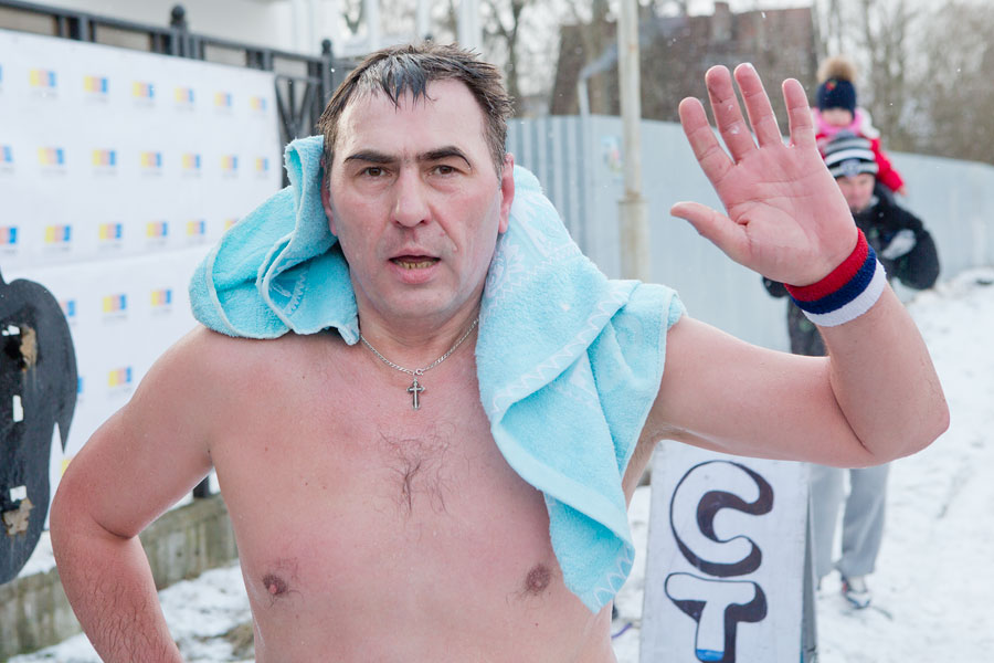 Зимние приключения Амбермена: экстрим-триатлон в Зеленоградске (фото)