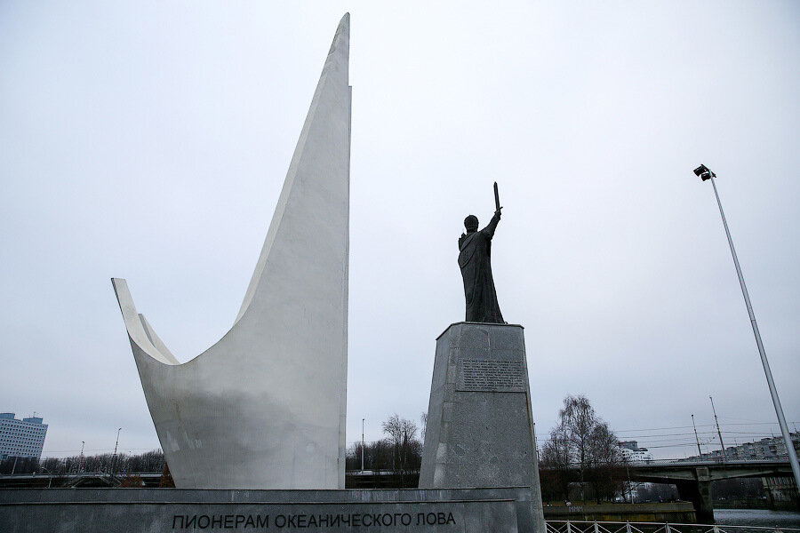 В Калининграде решили за 5,8 млн отремонтировать памятный знак рыбакам океанического лова