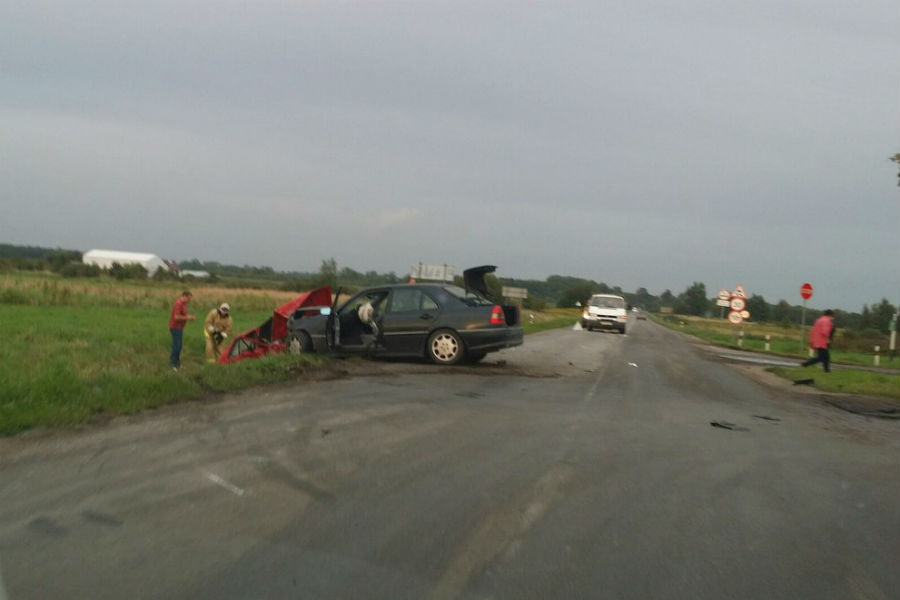 Очевидцы: на трассе «Калининград — Полесск» произошло серьезное ДТП (фото)