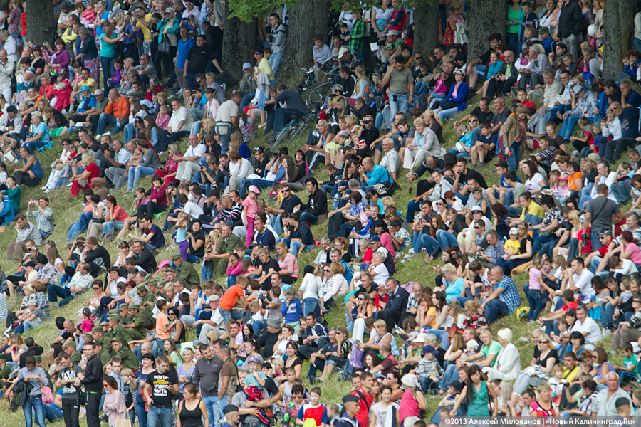 Казаки и броневики: реконструкция сражения Первой мировой войны под Гусевом