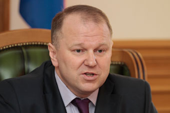 Цуканов заявил о двух чиновниках, "пойманных" на взятках