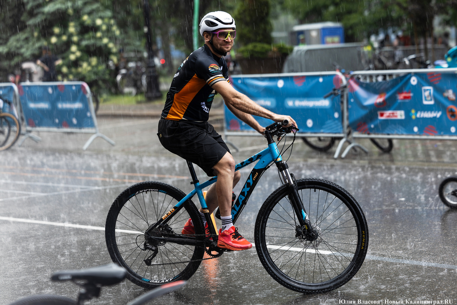 «Море положительных эмоций»: в Калининграде прошёл велопарад «День колеса» (фото)