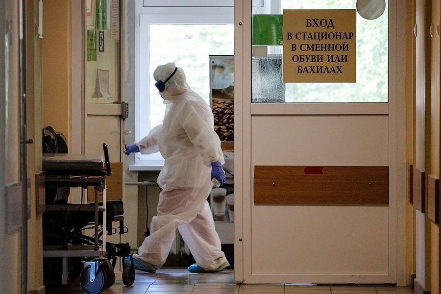 В России выявлено еще 5 204 инфицированных коронавирусом