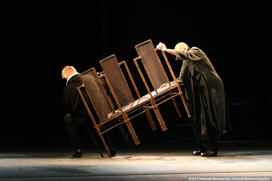 Гамлет: постановка Някрошюса и театра «Мено Фортас» в Калининграде