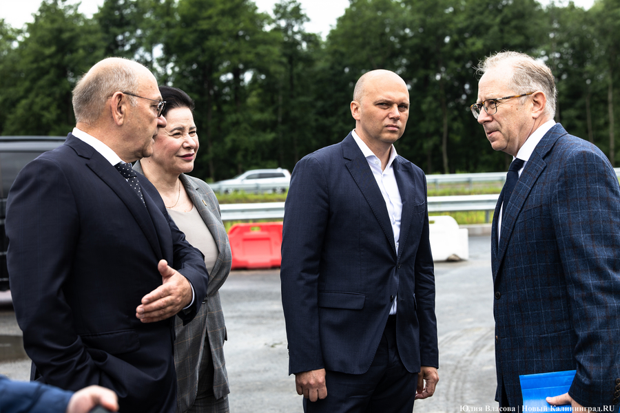 Планы развития к юбилею области: как губернатор в мкр. Космодемьянского выезжал (фото)