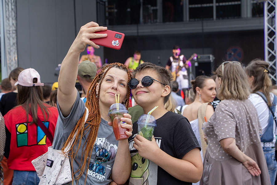 Калининградский рок жив: как в Пионерском прошёл благотворительный фестиваль (фото) (видео)