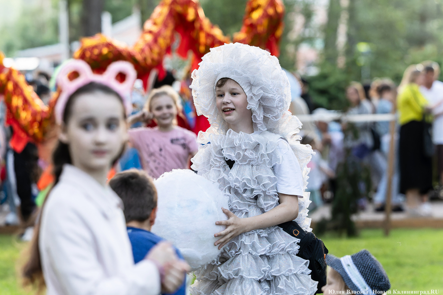Яркая точка притяжения: как в Гурьевске открывали «Парк света» (фото)