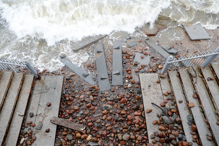 Штормовые селфи: ураган в Светлогорске (фото)