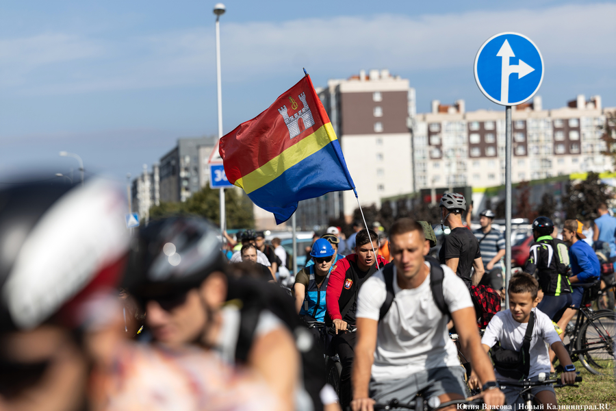 До моря на двух колёсах: в Калининграде проходит велопробег «Тур-де-Кранц» (фото)