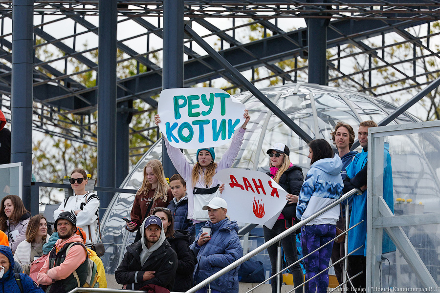 Реут – котик, а Даня – огонь: в Зеленоградске проходит чемпионат области по сёрфингу (фото)