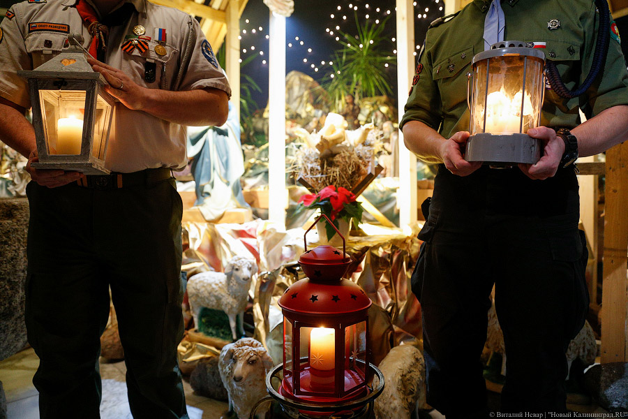 Сочельник, свечи, тишина: как встречали католическое Рождество в Калининграде