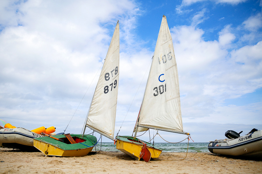 Паруса памяти: фоторепортаж с регаты, посвященной Дню Победы