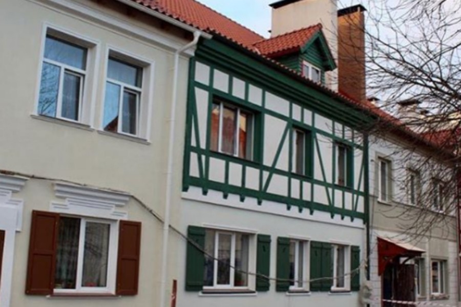 Власти показали фото отремонтированных домов в Железнодорожном