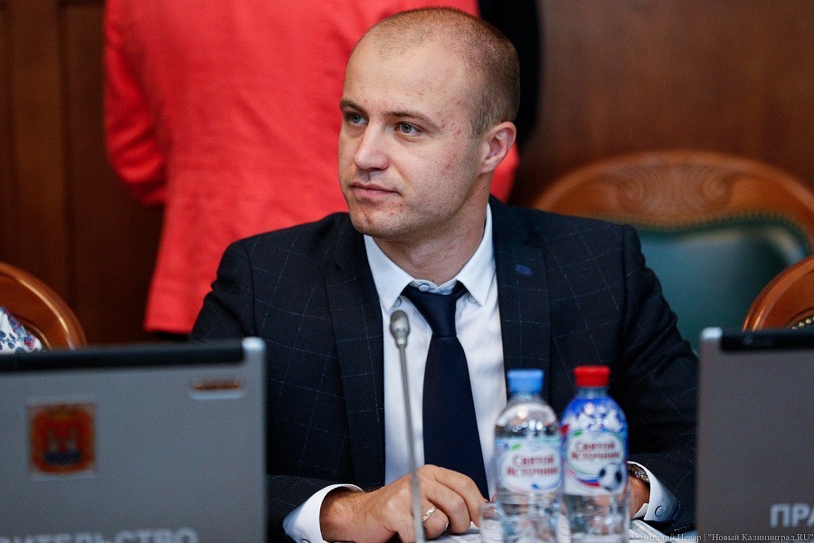 Министра Черномаза допросили в суде по делу об органе для музколледжа