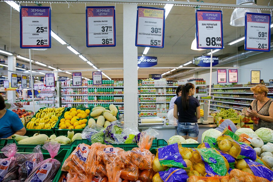 С голоду не умрем: можно ли найти российские продукты в калининградских супермаркетах