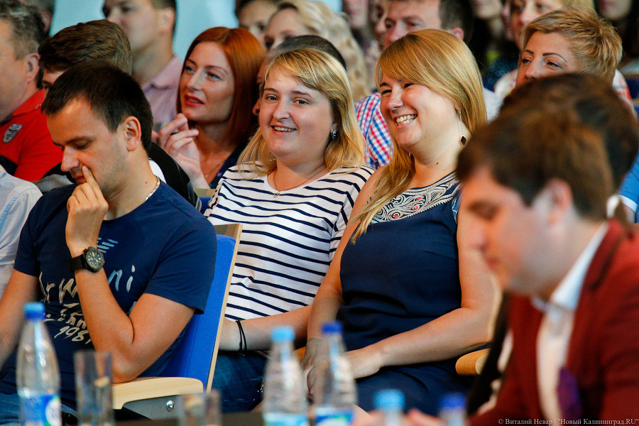 «Разве можно наспех?»: как в светлогорском Театре эстрады впервые провели КВН