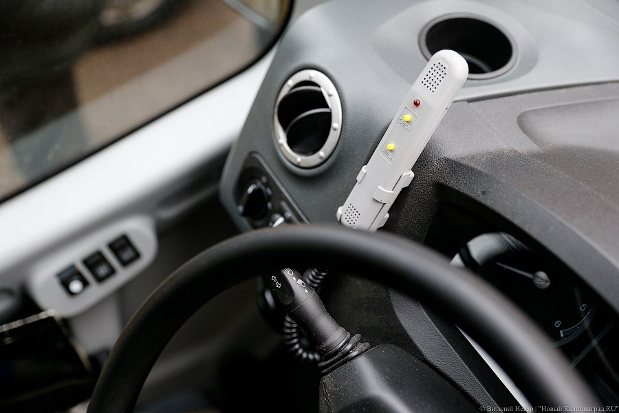 Жёлтые газели: муниципалитетам вручили ключи от новых школьных автобусов