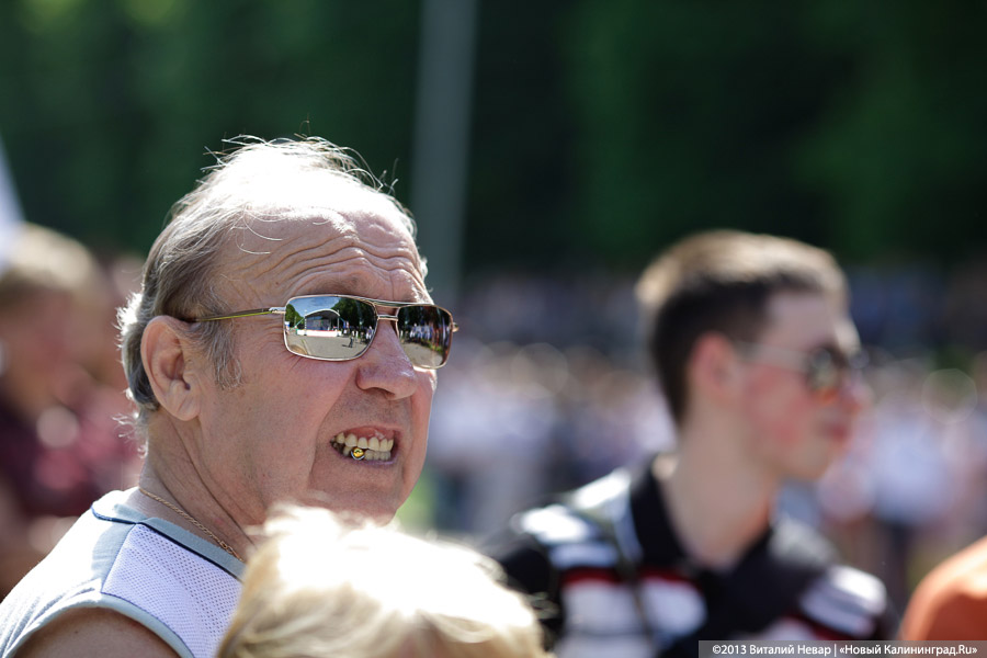 «Огонь на улице»: эстафета огня Универсиады-2013 в Калининграде