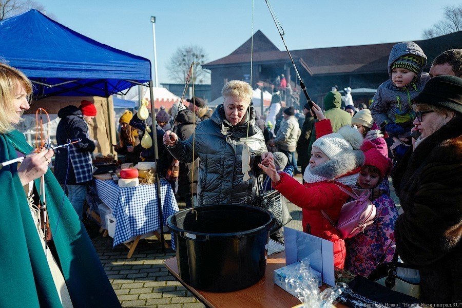 Тот же праздник, только в профиль: День длинной колбасы прошёл на новом месте