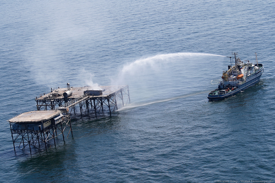 Пожар на нефтяной платформе: МЧС провело учения в Балтийском море