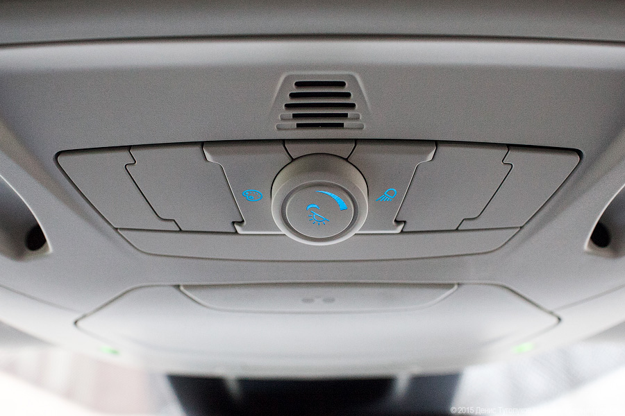 Возвращение легенды: тест-драйв обновленного Ford Focus