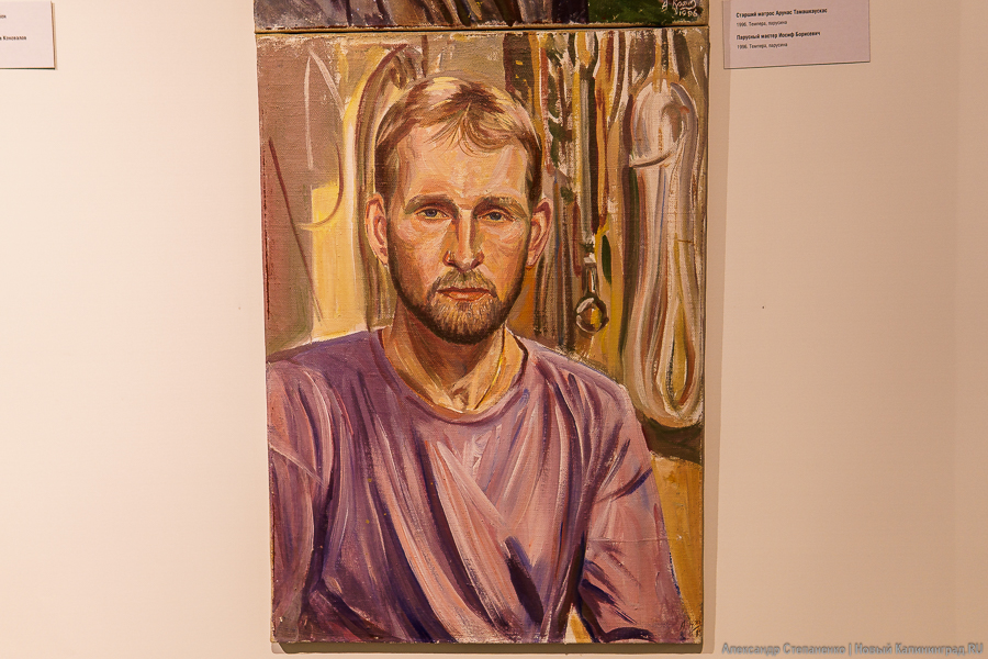 Кругосветка на холсте: как открылась выставка живописи Андрея Красильщикова (фото)